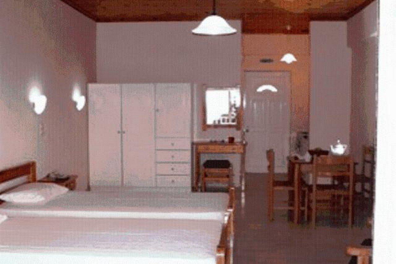 Kastro Beach Hotel エクステリア 写真